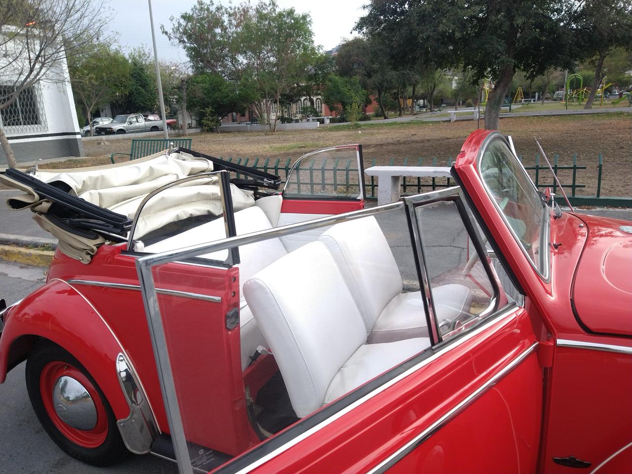 Volkswagen 65 convertible 3