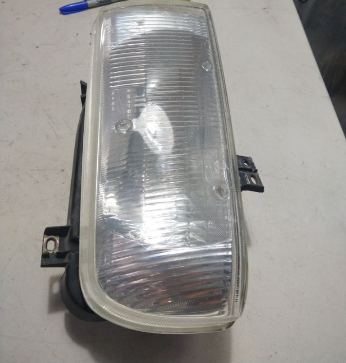 Faro Izq. Delantero