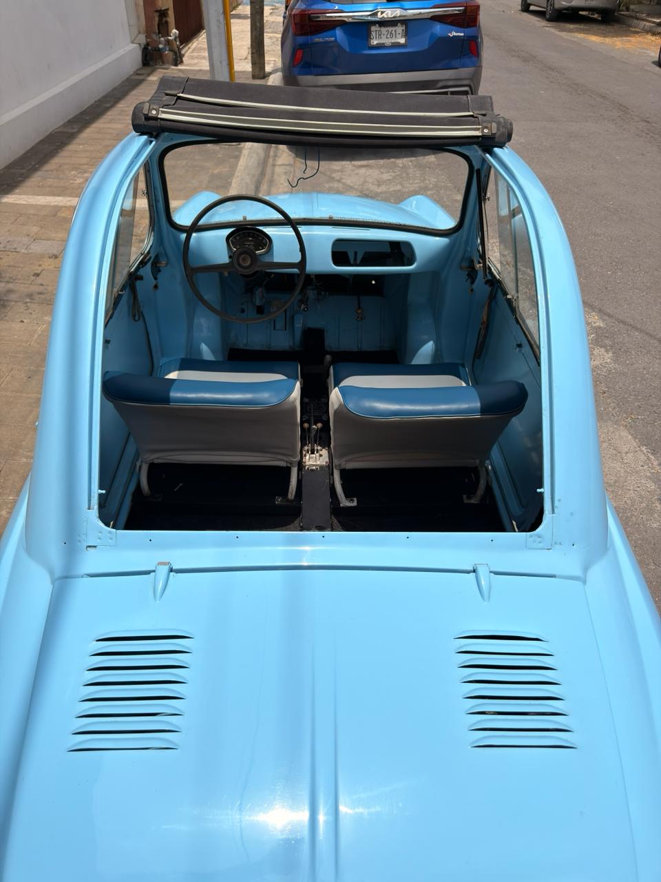Vespa 400 1959 12